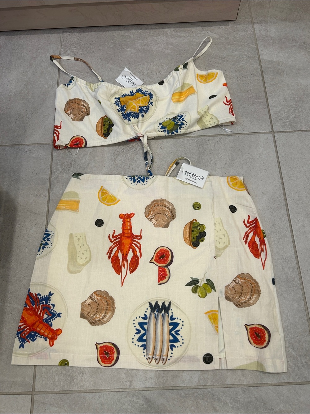 LOYO Boutique Collective Cream Crop Top with Yellow & Blue Citrus Motif